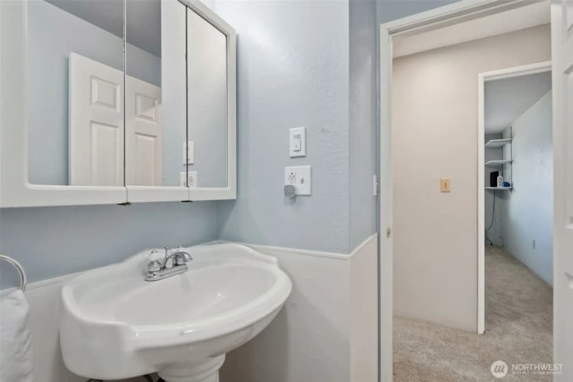 Property photo for 209 W Scott Street, Aberdeen photo 19