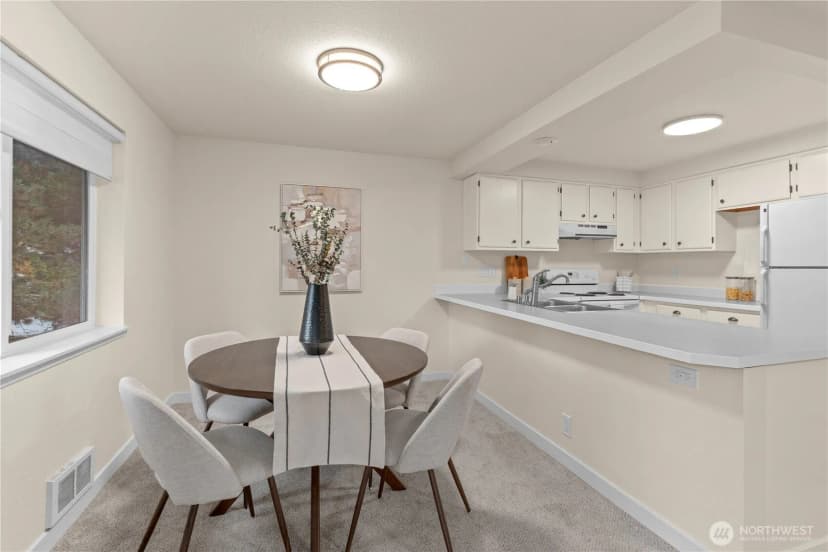 Property photo for 4231 Ne 5th Street #a201, Renton photo 20