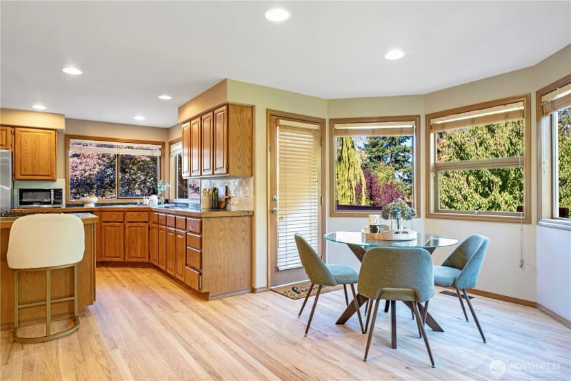Property photo for 5827 106th Street Sw, Mukilteo photo 17