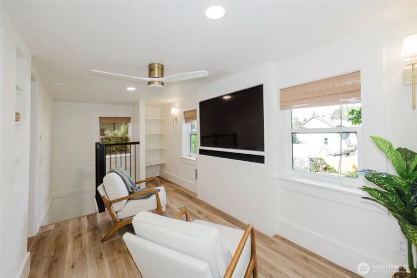 Property photo for 1540 7th Street, Bremerton photo 23