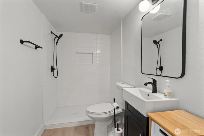 Property photo for 3835 S 316th Street, Auburn photo 28