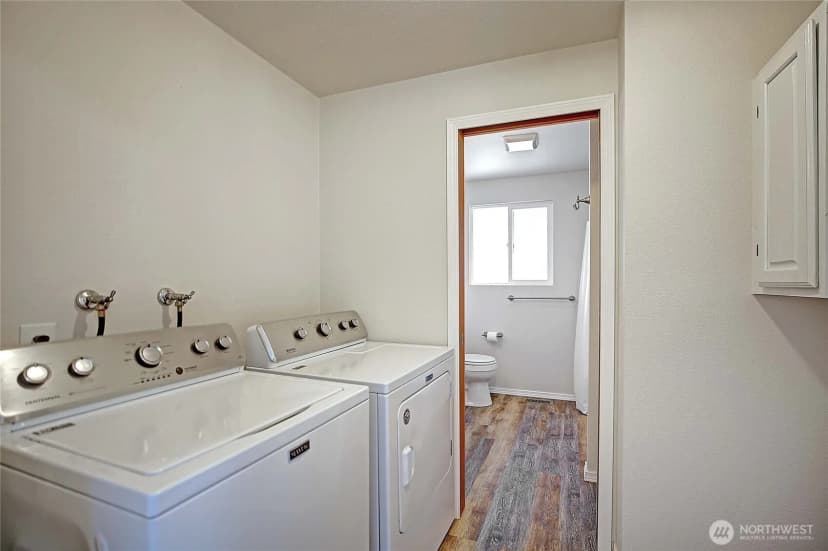 Property photo for 2029 Baymont Drive, Oak Harbor photo 27