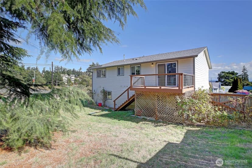 Property photo for 2029 Baymont Drive, Oak Harbor photo 32