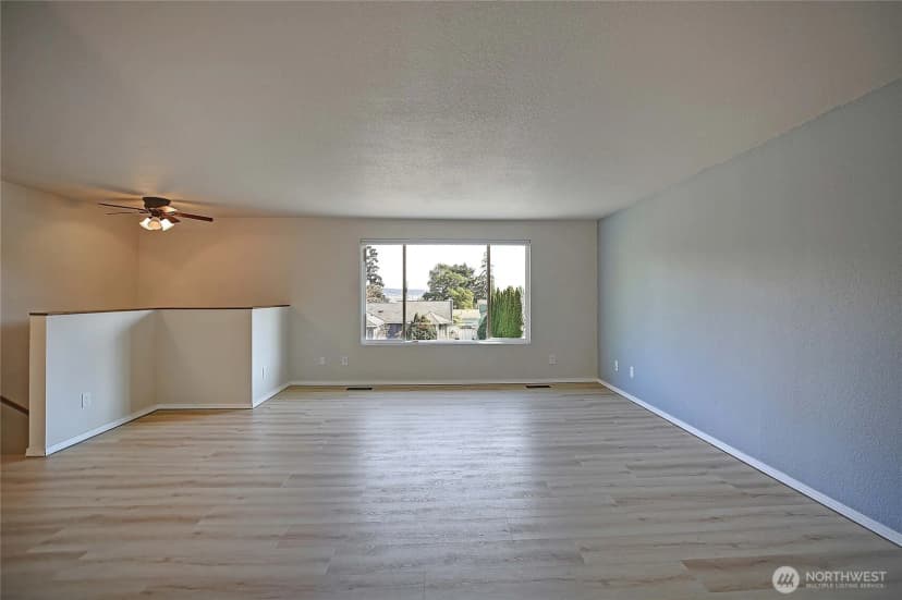 Property photo for 2029 Baymont Drive, Oak Harbor photo 12