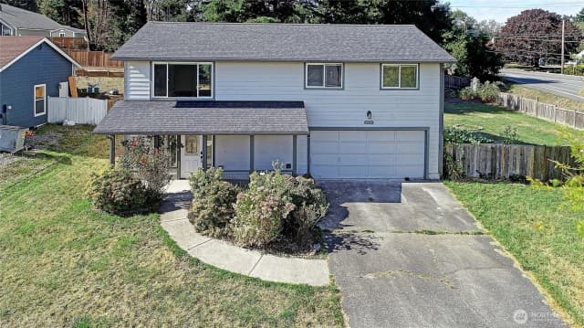 Property photo for 2029 Baymont Drive, Oak Harbor photo 2
