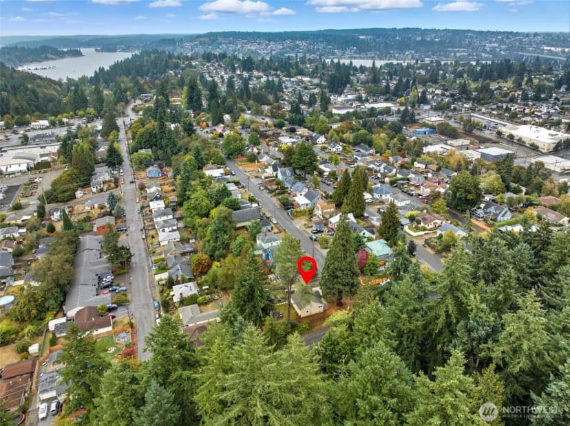 Property photo for 603 N Summit Avenue, Bremerton photo 35
