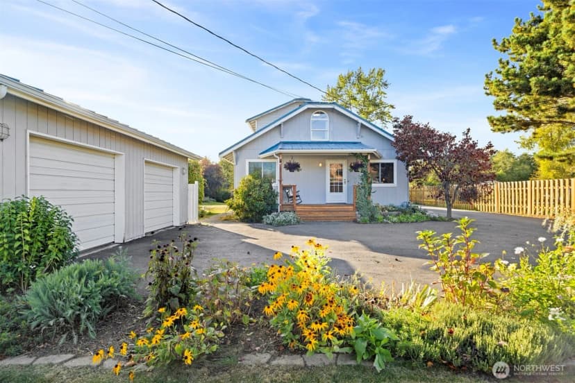 Property photo for 3895 Bancroft Road, Bellingham photo 2