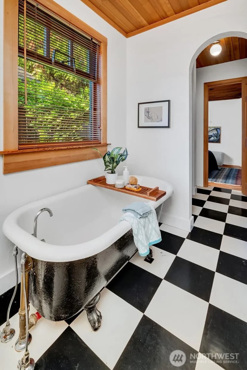 Property photo for 5141 S Mead Street, Seattle photo 17