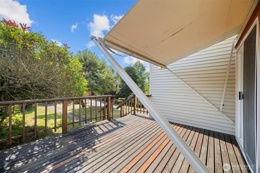 Property photo for 2716 Sunset Drive, Bellingham photo 36