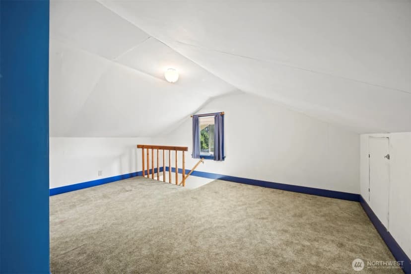 Property photo for 2716 Sunset Drive, Bellingham photo 22
