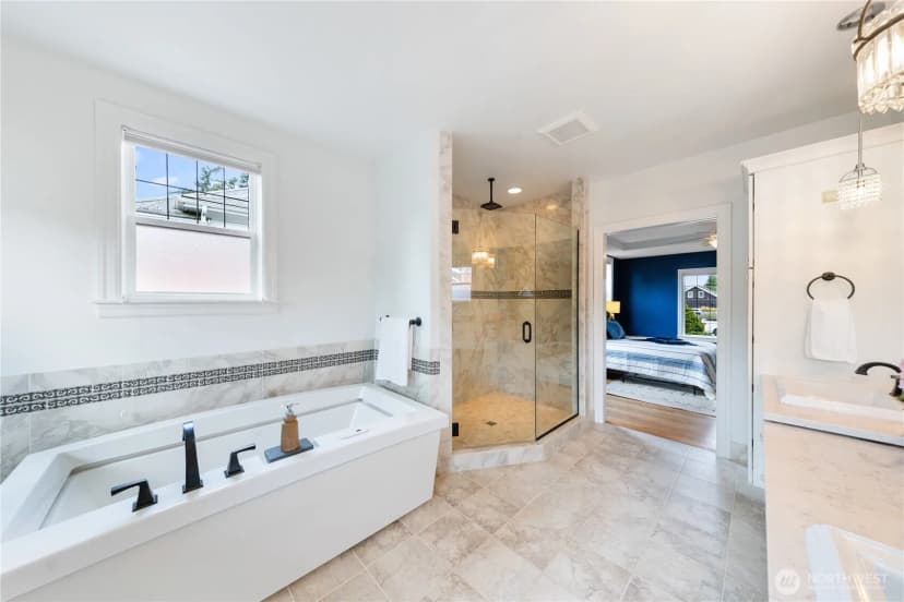 Property photo for 1315 7th Street, Anacortes photo 15