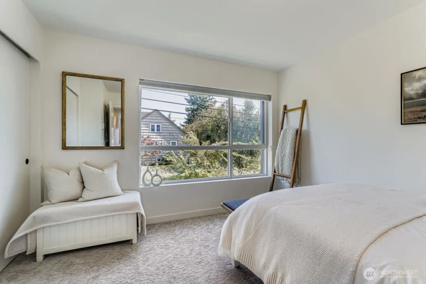 Property photo for 5719 9th Avenue Nw, Seattle photo 13