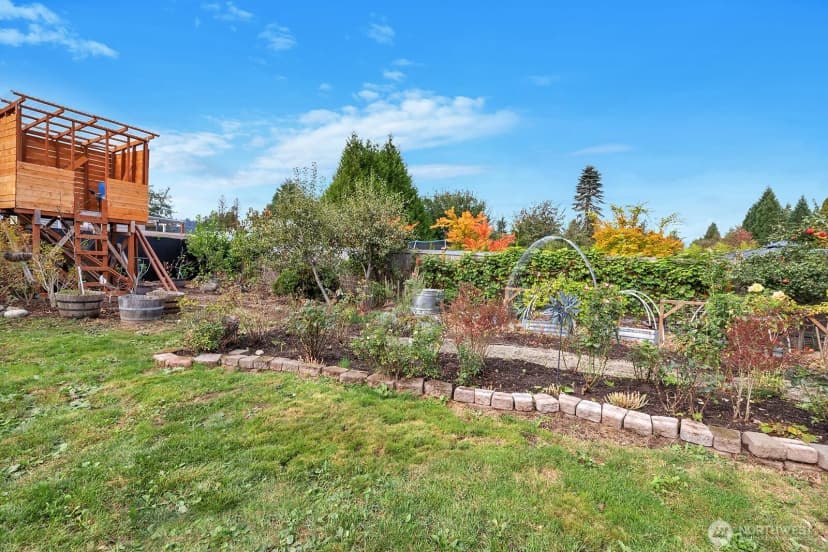 Property photo for 4927 326th Avenue Ne, Carnation photo 15