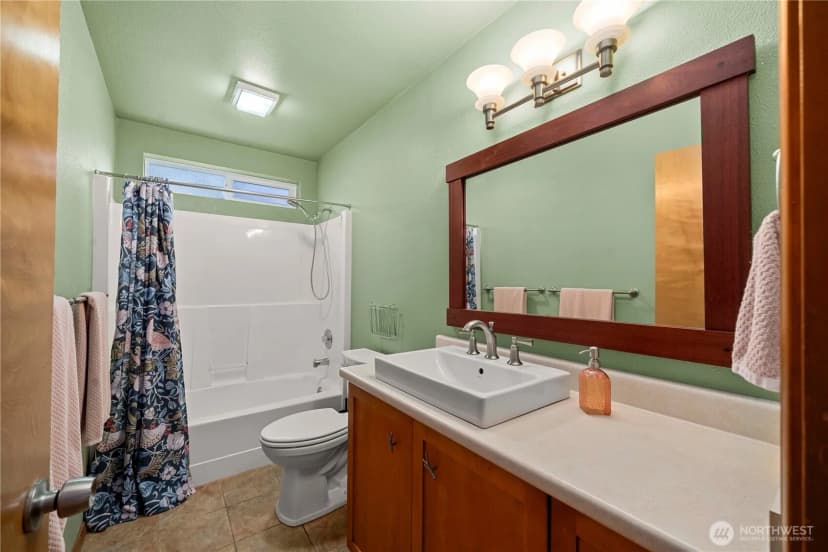 Property photo for 4644 Grand Fir Lane Nw, Olympia photo 20