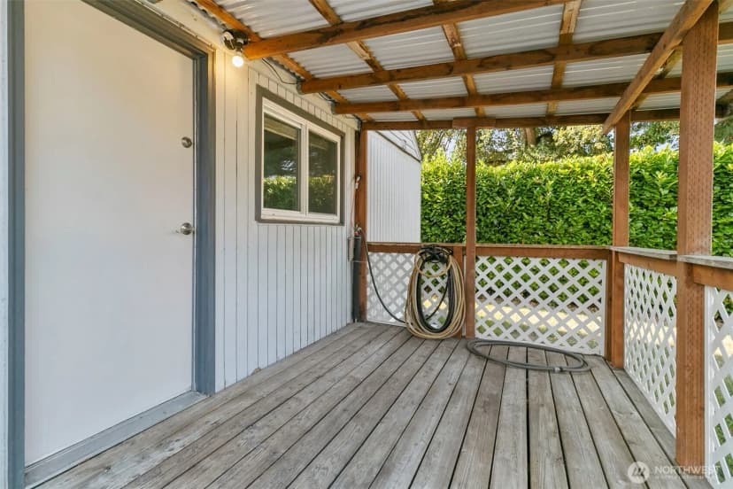 Property photo for 314 Washington Avenue Se, Orting photo 27
