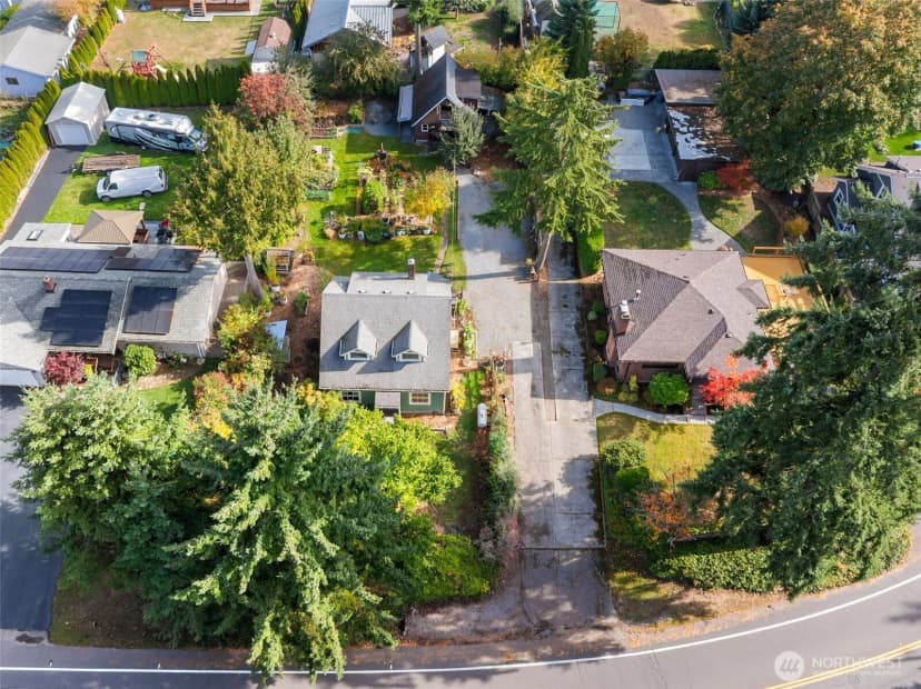 Property photo for 15620 21st Avenue Sw, Burien photo 37