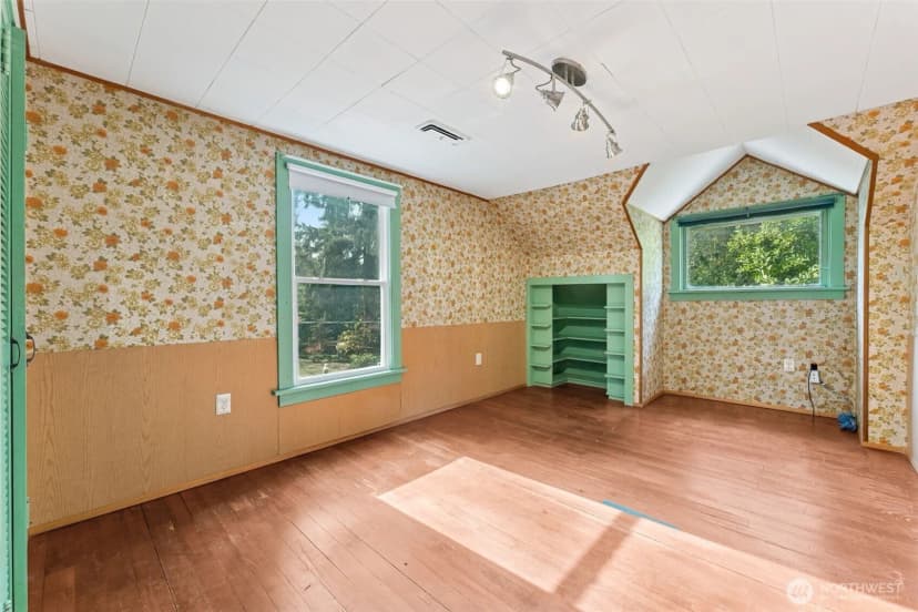 Property photo for 15620 21st Avenue Sw, Burien photo 10
