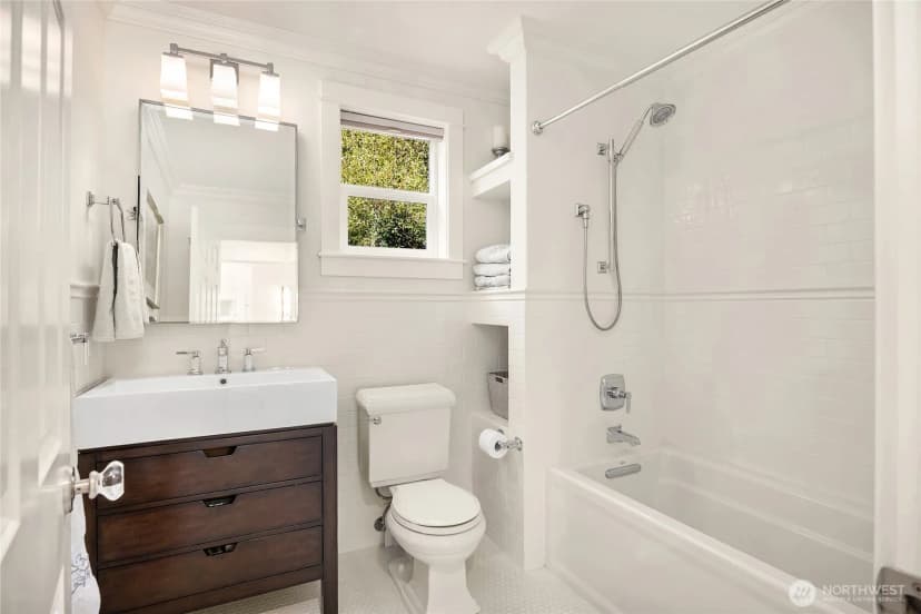 Property photo for 6705 Ne Dapple Court, Bainbridge Island photo 29