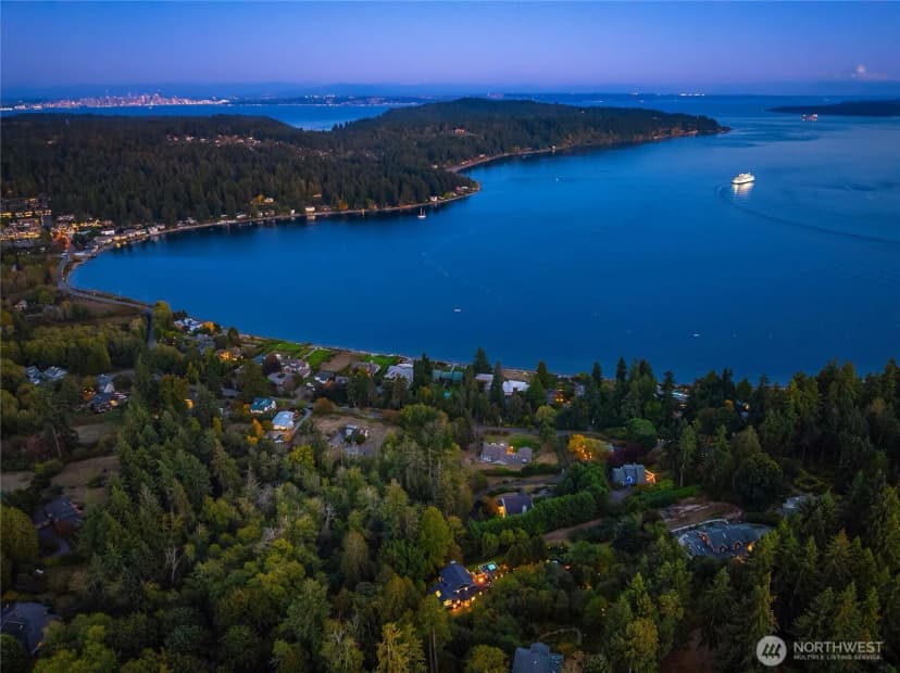 Property photo for 6705 Ne Dapple Court, Bainbridge Island photo 39