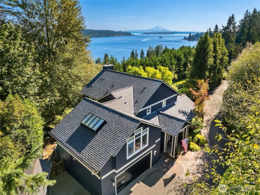 Property photo for 6705 Ne Dapple Court, Bainbridge Island photo 11