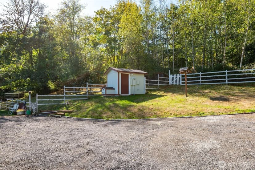 Property photo for 147 Broken Mountain Drive, Kelso photo 22