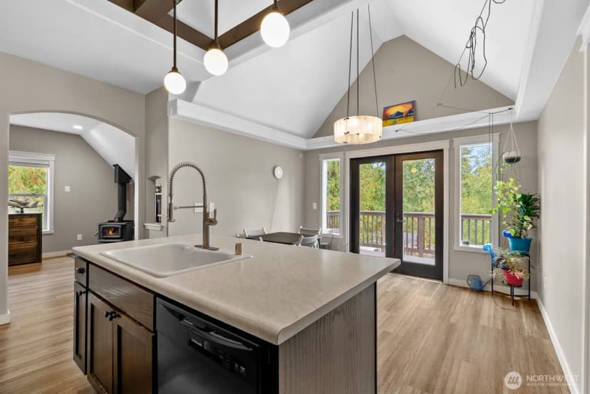 Property photo for 21315 18th Street E, Lake Tapps photo 10
