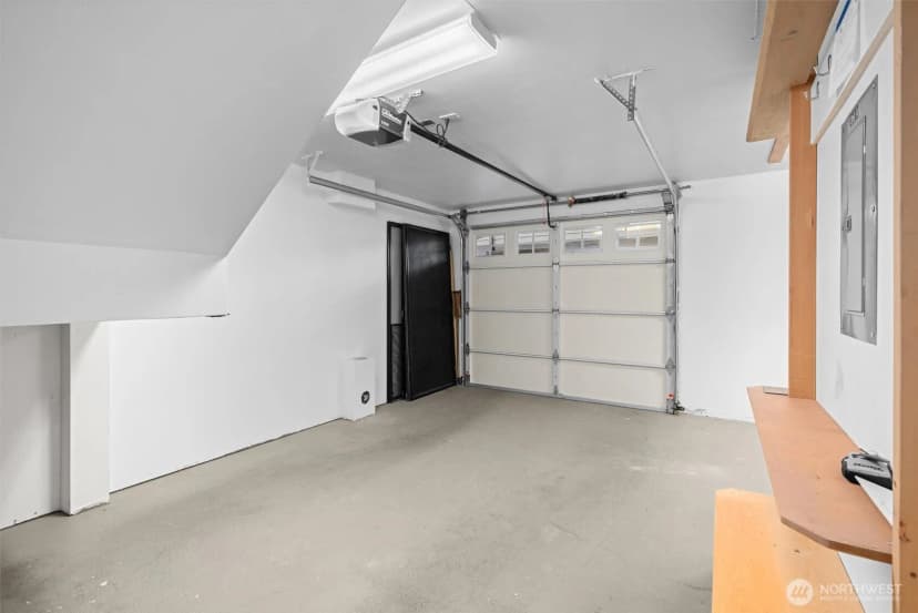 Property photo for 3636 Beach Drive Sw #a, Seattle photo 32