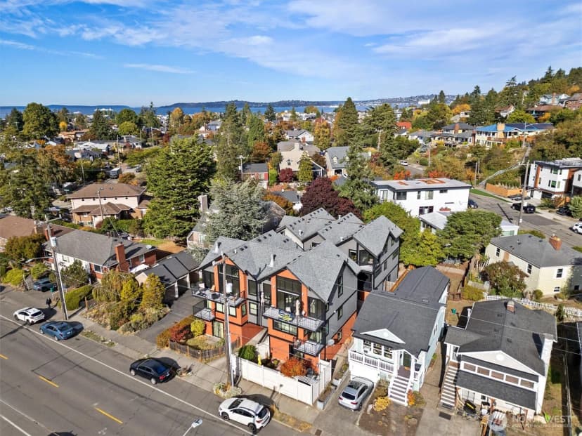 Property photo for 3636 Beach Drive Sw #a, Seattle photo 36
