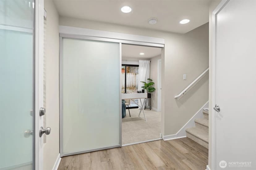 Property photo for 3636 Beach Drive Sw #a, Seattle photo 31