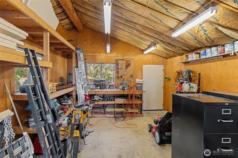 Property photo for 2407 N Aurora Avenue, East Wenatchee photo 27