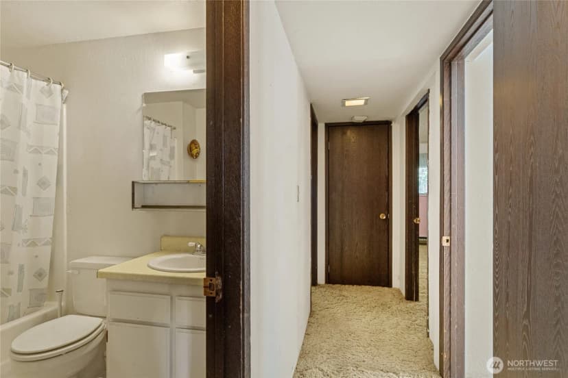 Property photo for 2407 N Aurora Avenue, East Wenatchee photo 17