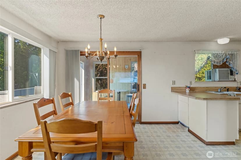 Property photo for 2407 N Aurora Avenue, East Wenatchee photo 15