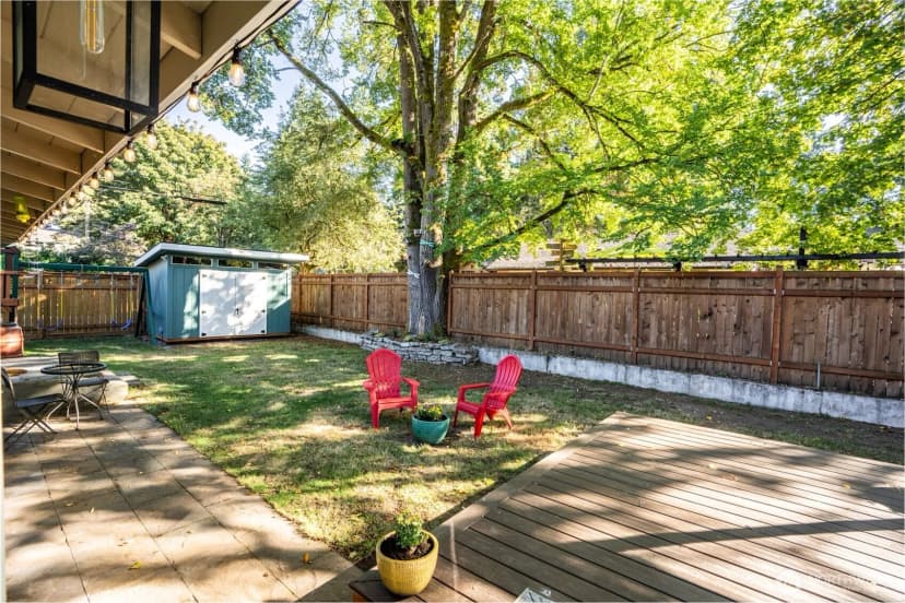 Property photo for 303 Nw 203rd Street, Shoreline photo 27