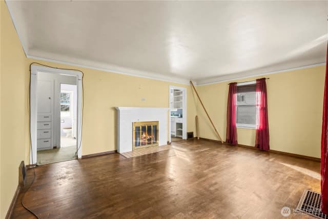 Property photo for 611 S 20th Avenue, Yakima photo 3
