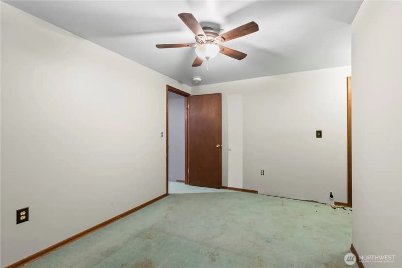 Property photo for 611 S 20th Avenue, Yakima photo 13