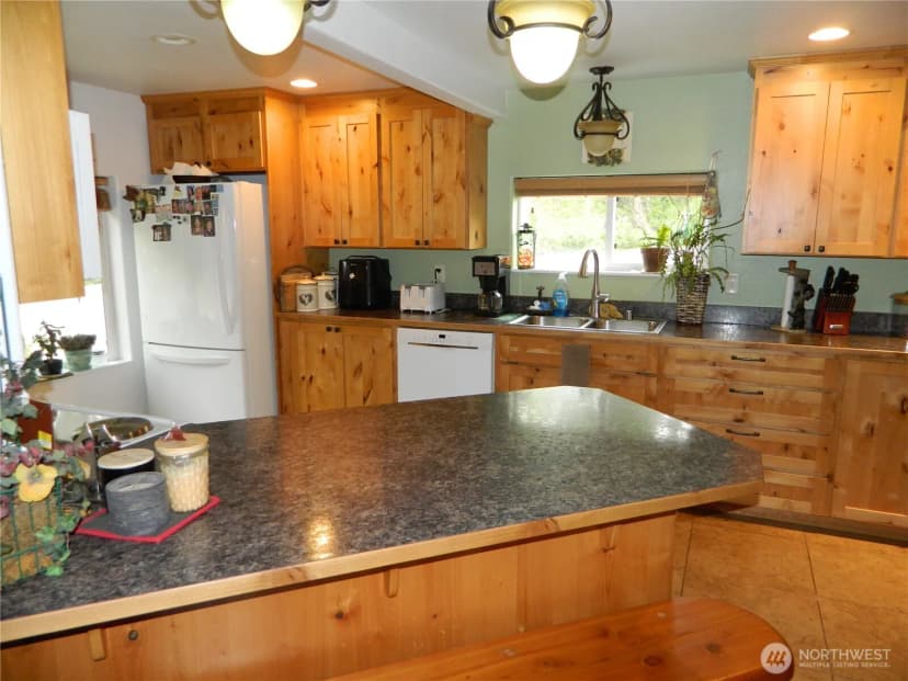 Property photo for 44 Bonaparte Avenue, Tonasket photo 11