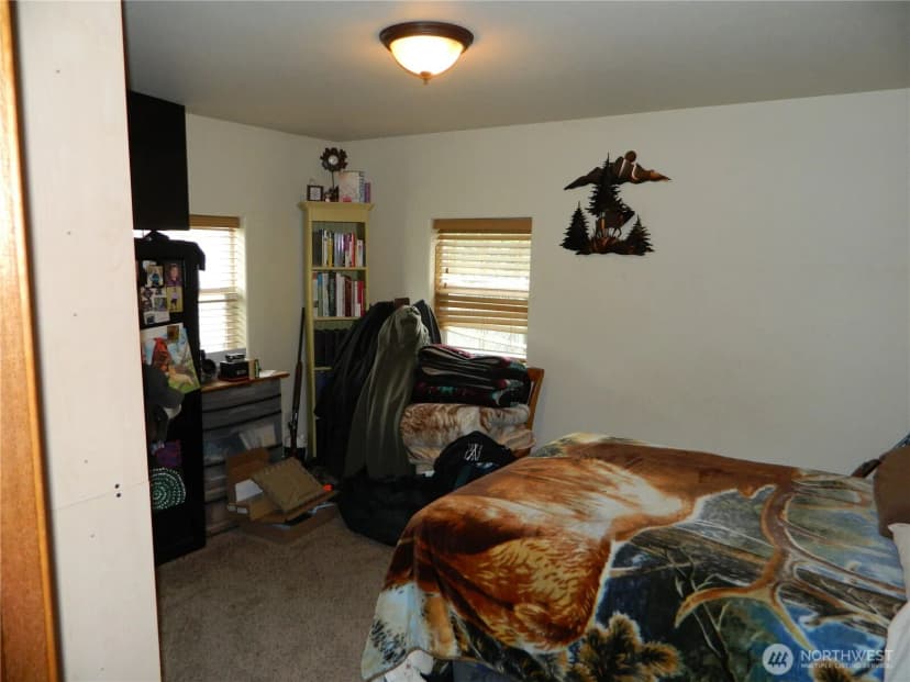 Property photo for 44 Bonaparte Avenue, Tonasket photo 18