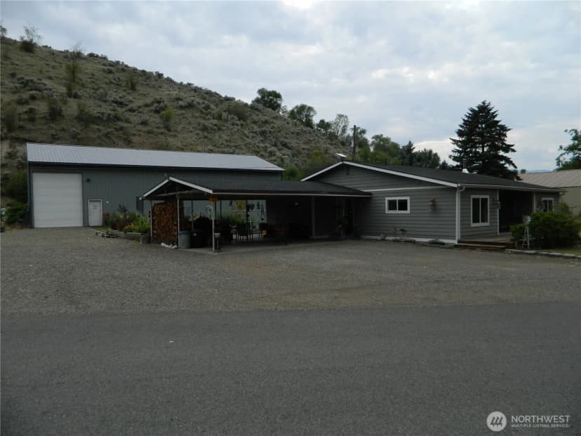 Property photo for 44 Bonaparte Avenue, Tonasket