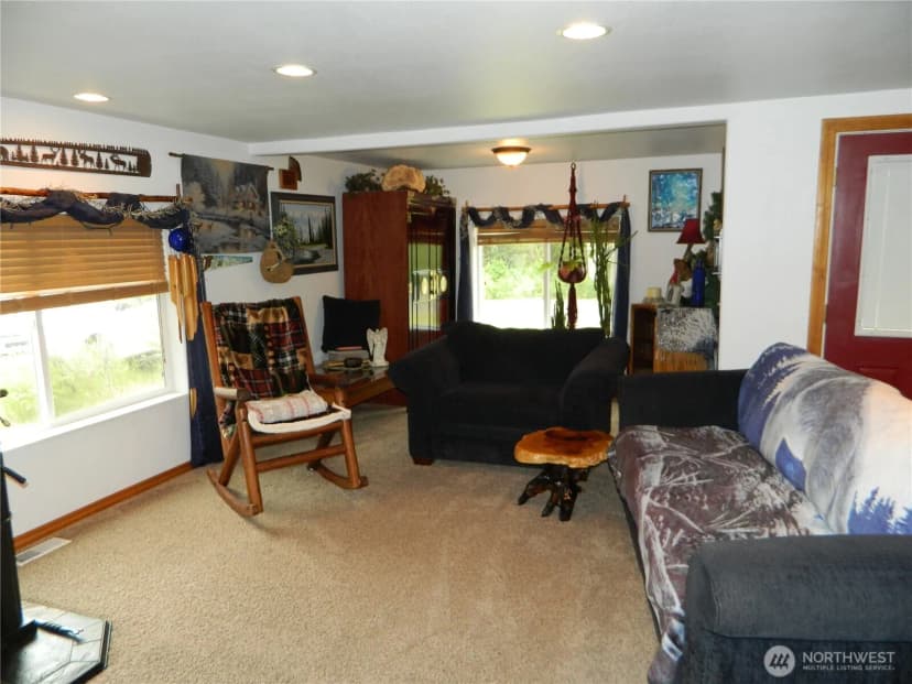 Property photo for 44 Bonaparte Avenue, Tonasket photo 14