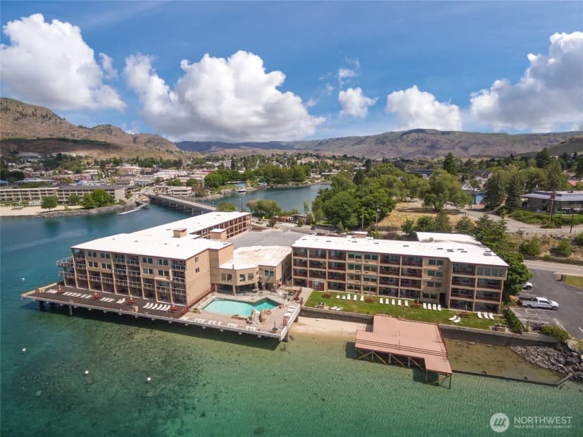 Property photo for 322 W Woodin Avenue #521, Chelan