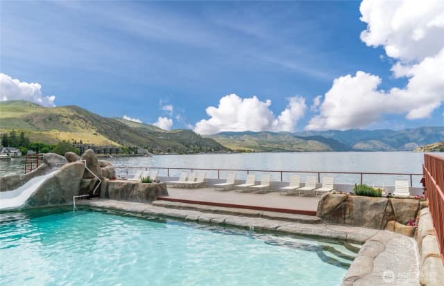Property photo for 322 W Woodin Avenue #521, Chelan photo 5
