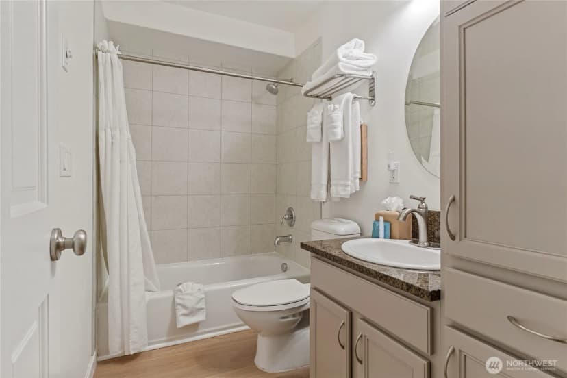Property photo for 322 W Woodin Avenue #521, Chelan photo 21