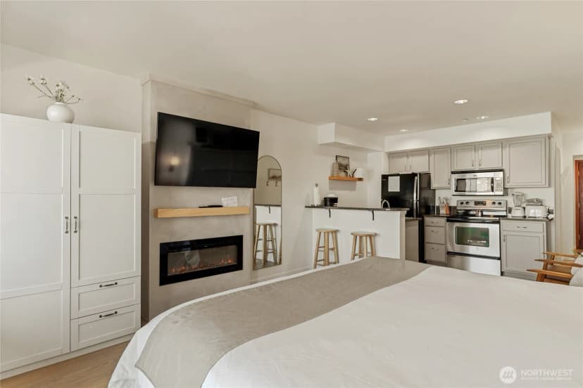 Property photo for 322 W Woodin Avenue #521, Chelan photo 18