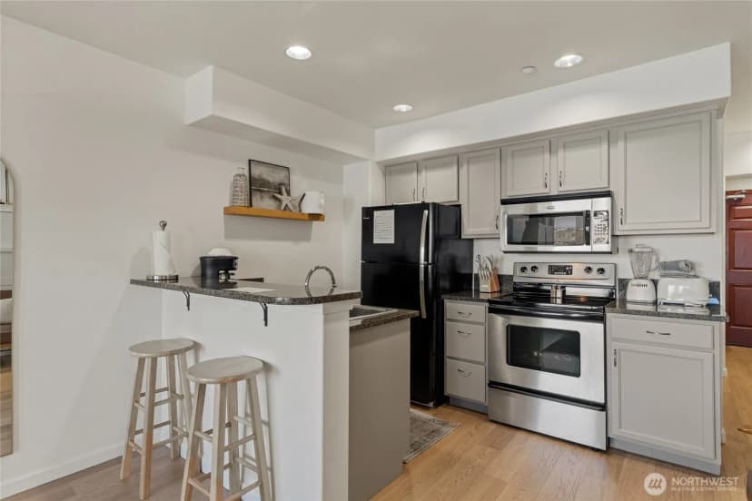 Property photo for 322 W Woodin Avenue #521, Chelan photo 11