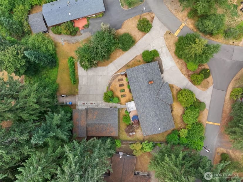 Property photo for 14720 Parkdale Drive Nw, Gig Harbor photo 3