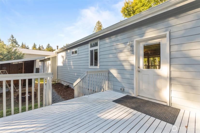 Property photo for 17711 59th Avenue Nw, Stanwood photo 22