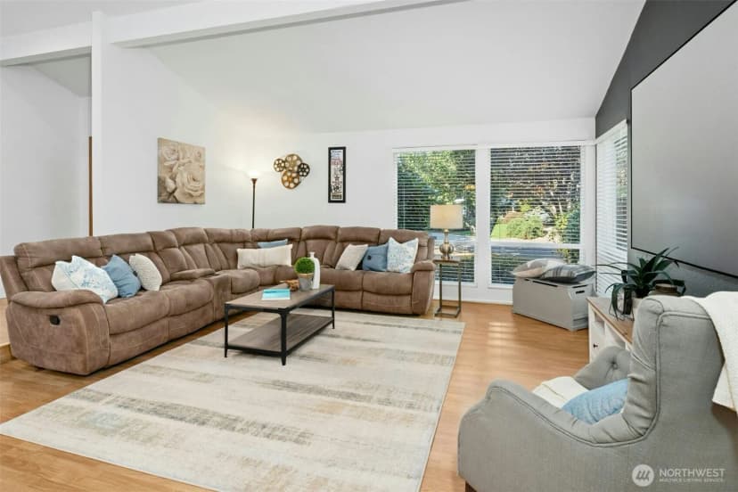 Property photo for 11119 Se 183rd Place, Renton photo 4