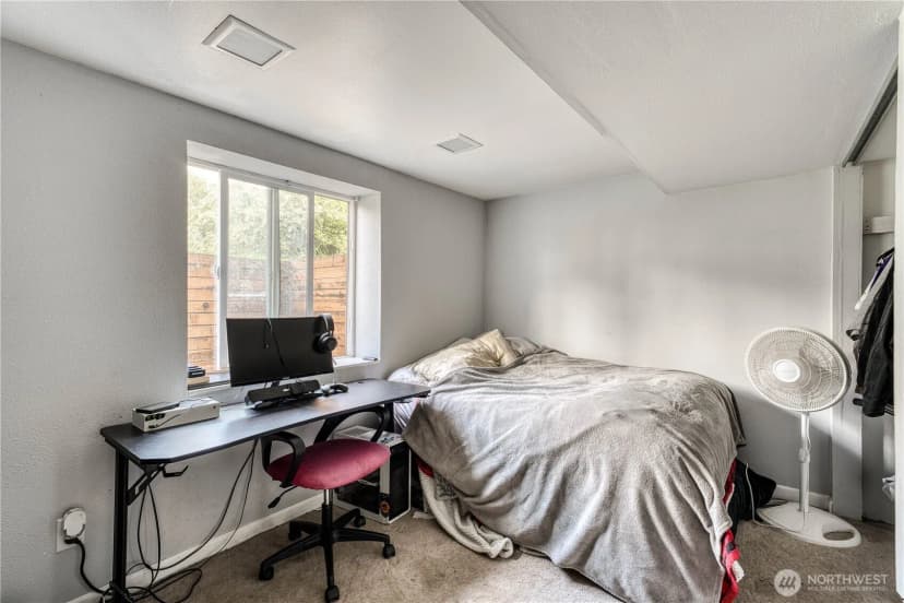 Property photo for 6501 Ardmore Drive Sw, Lakewood photo 12