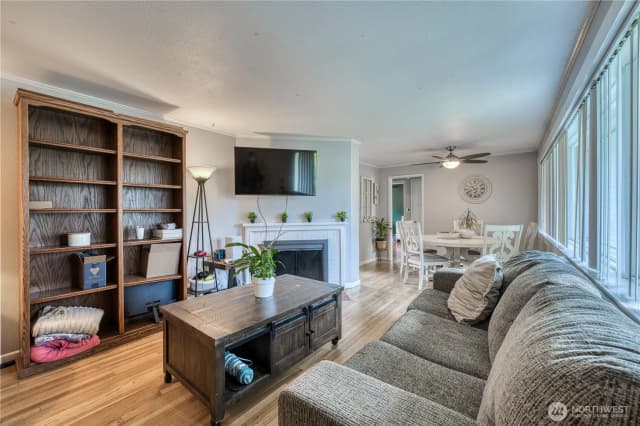 Property photo for 6501 Ardmore Drive Sw, Lakewood photo 4