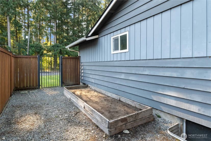 Property photo for 4717 80th Street E, Tacoma photo 36
